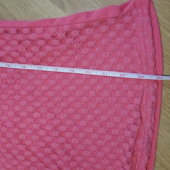 Liang Dian pink tank top with lace and bow GUC - Picture 10 of 10